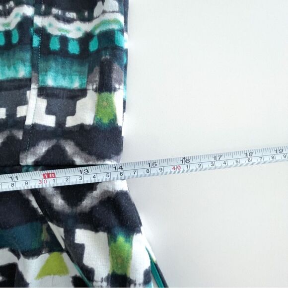 Vince Camuto Dress Fit and Flare Multi Colour Aztec Print Womens 6 Lined Pockets - Picture 9 of 11